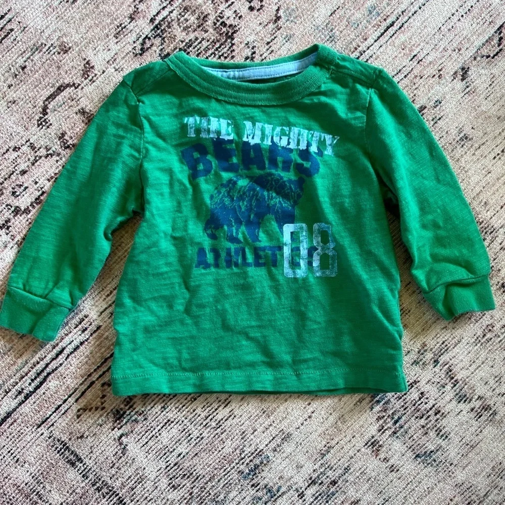 Cherokee Green Long Sleeve Tee with Crew Neck